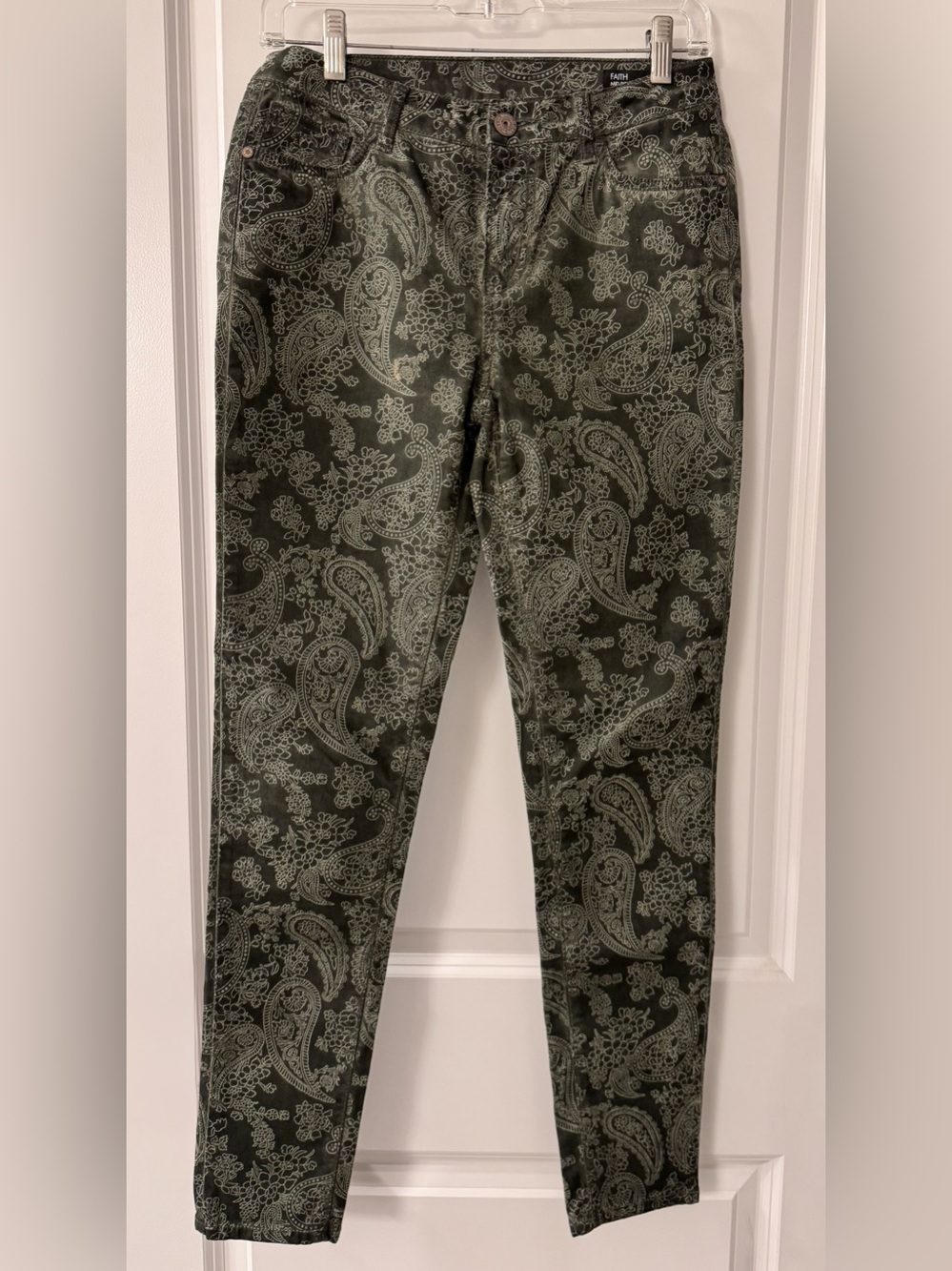 z158 Buffalo David Bitton Faith Mid-Rise Stretch Skinny Denim Jean Green Paisley